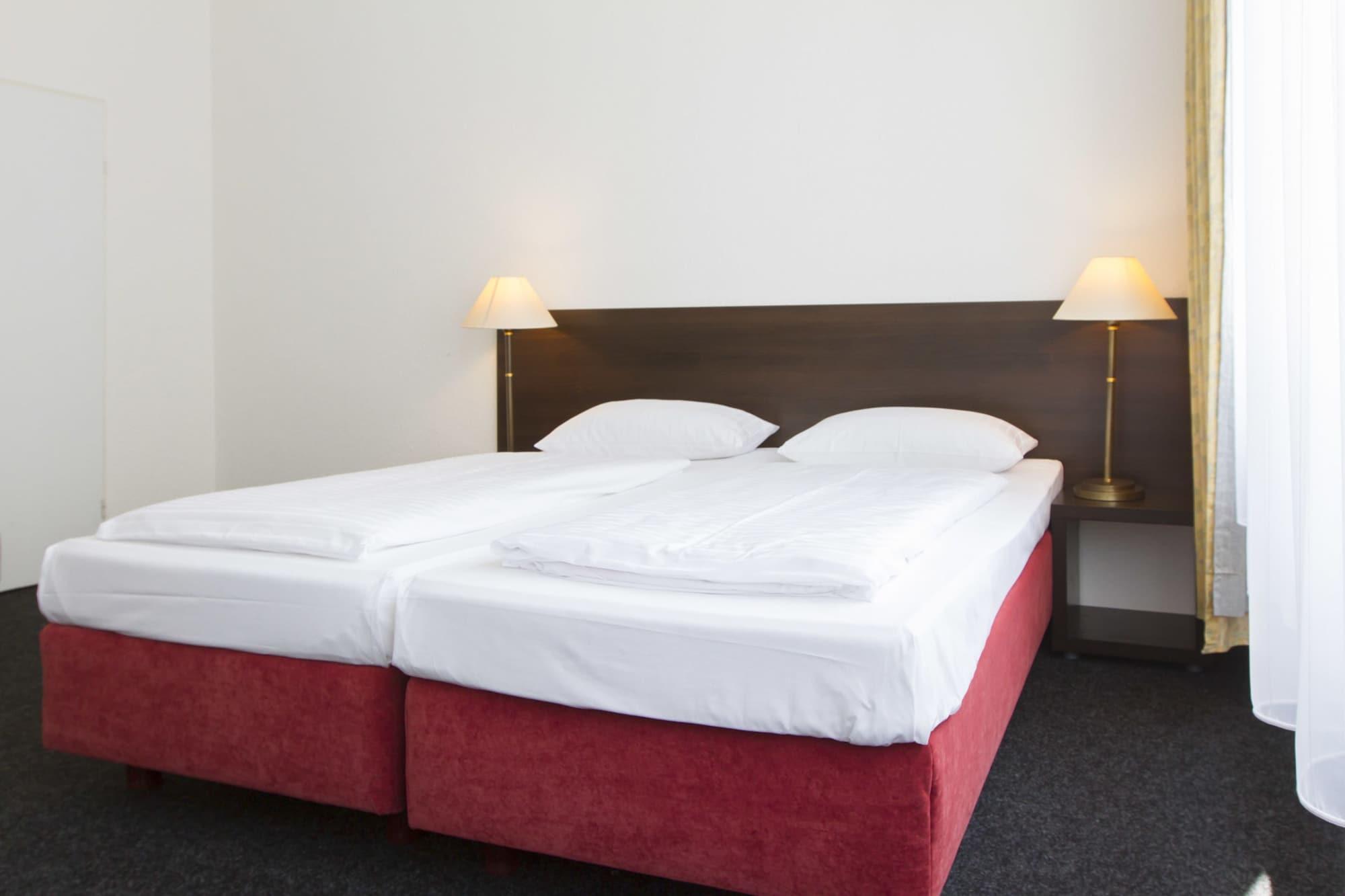 Aparthotel Vega Berlin Exterior photo