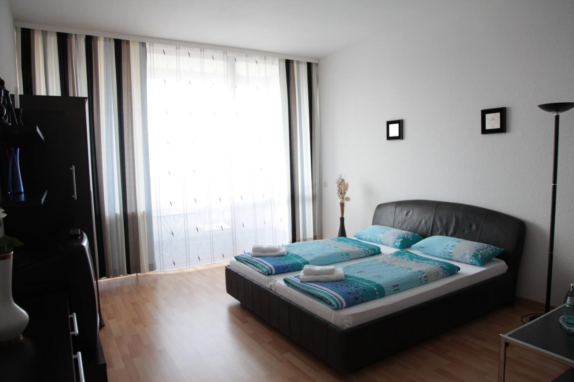 Aparthotel Vega Berlin Exterior photo