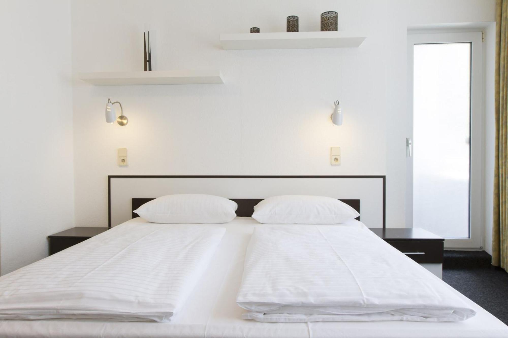 Aparthotel Vega Berlin Exterior photo