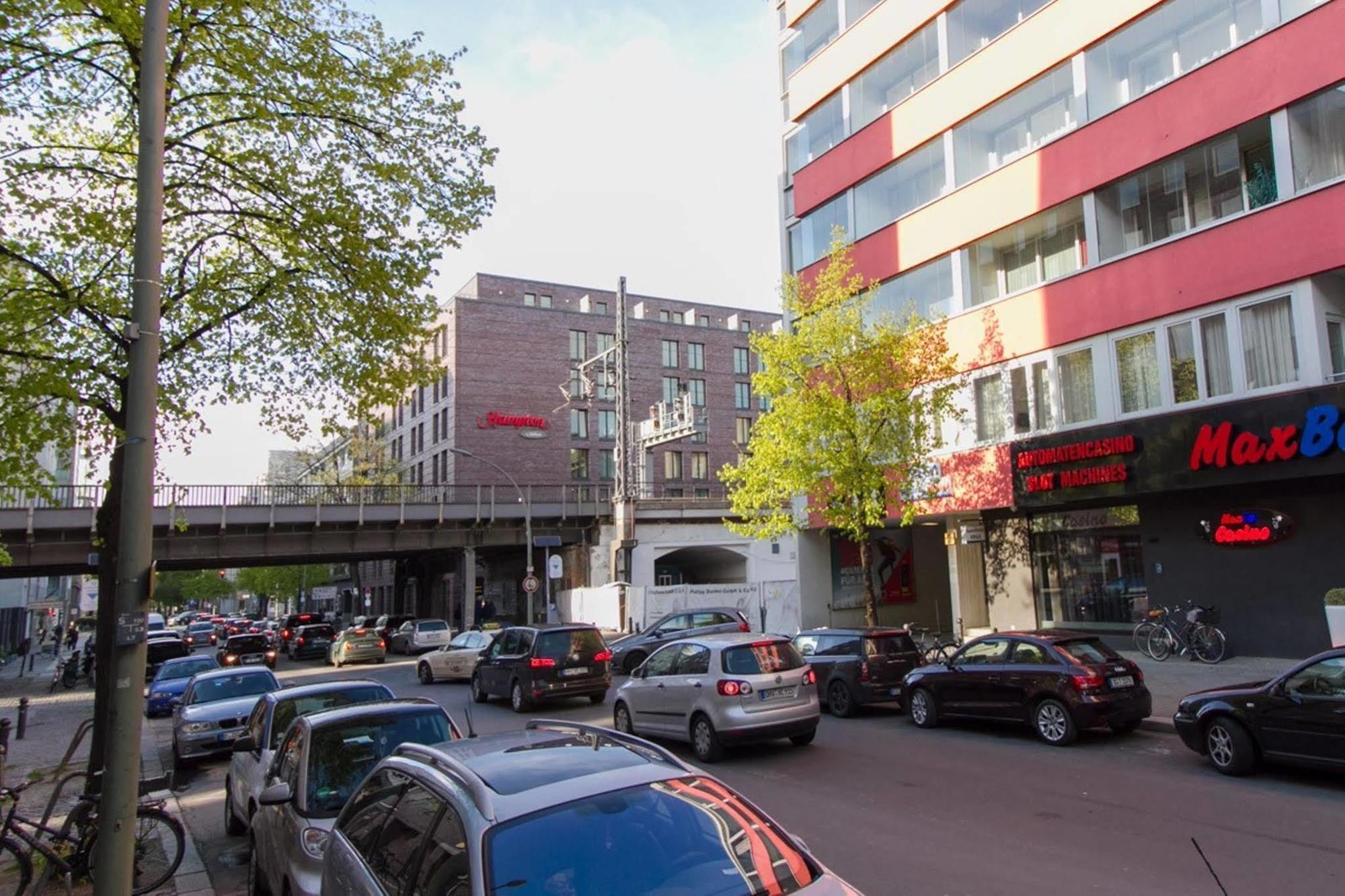 Aparthotel Vega Berlin Exterior photo
